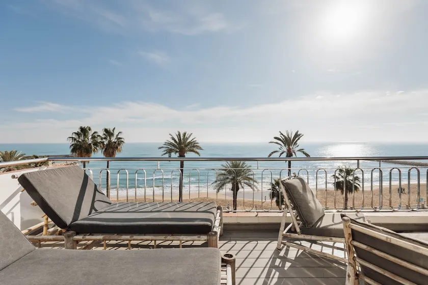 Sitges Group Ribera - Image 1