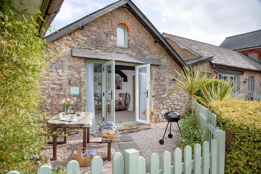 Jasmine Cottage - Image 1