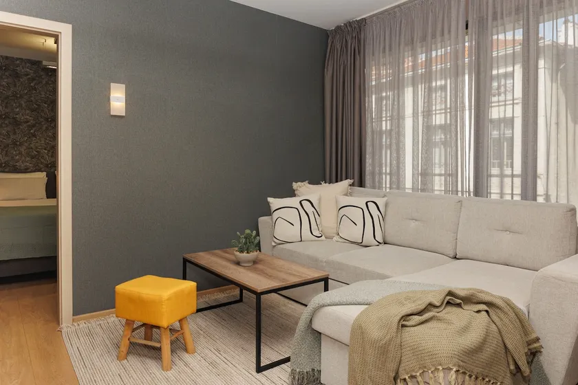 *City Center Studio* with parking space - Image 1