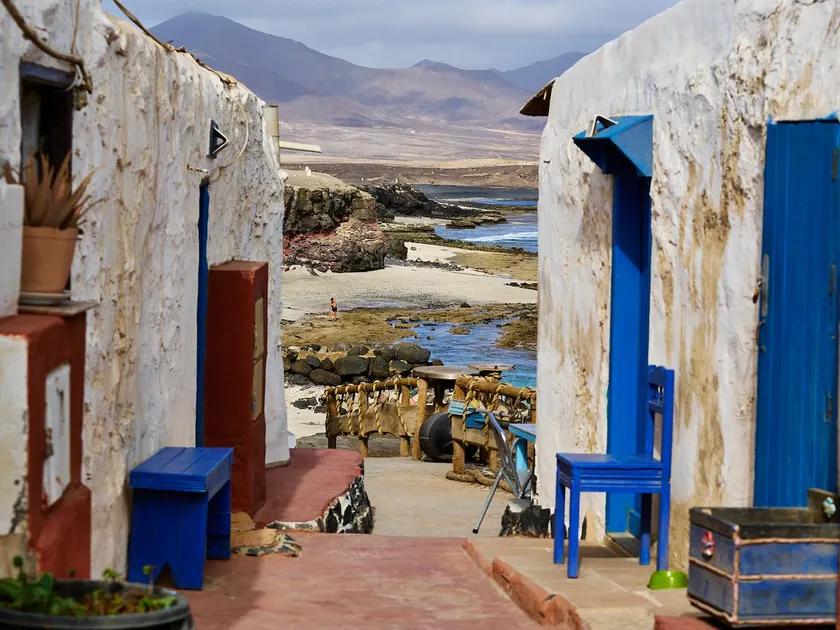 Los Lagos - Image 1