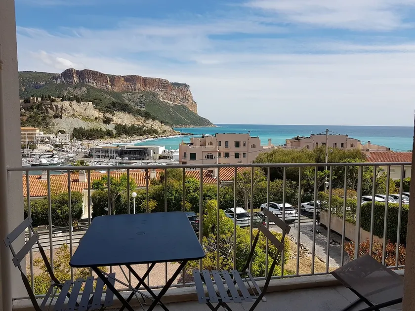 Cap Bleu: a balcony on the sea - Image 1