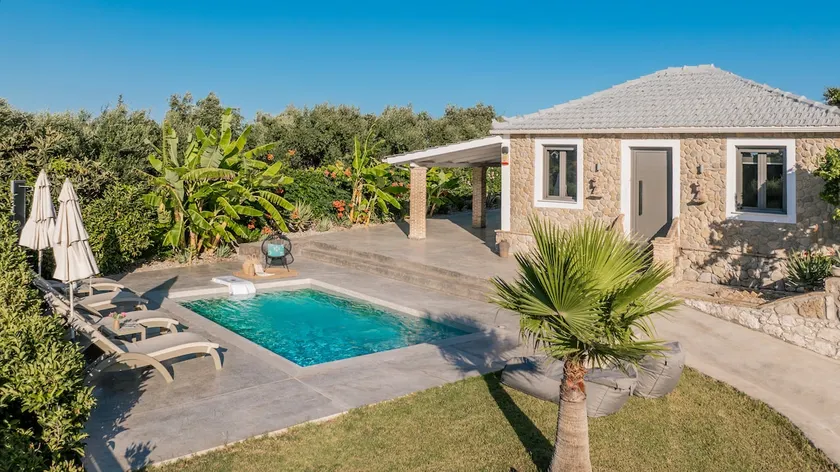 Binios Villa - private pool, walking distance from the Beach - Image 1