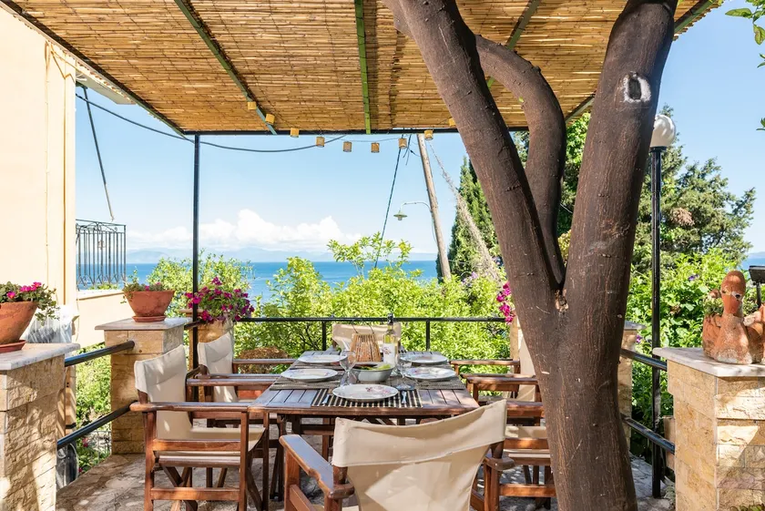 Niki Blue Sea View Apartment Perama, 3 bedrooms - Image 1