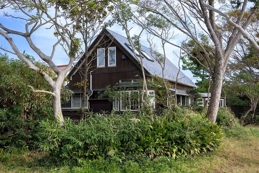 Hayama Vintage Seaside House: Steps to Beach, Pets - Image 1