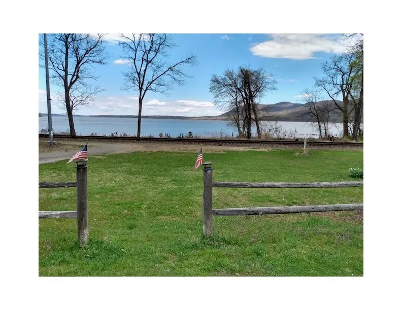 Hudson Valley Getaway - Image 1