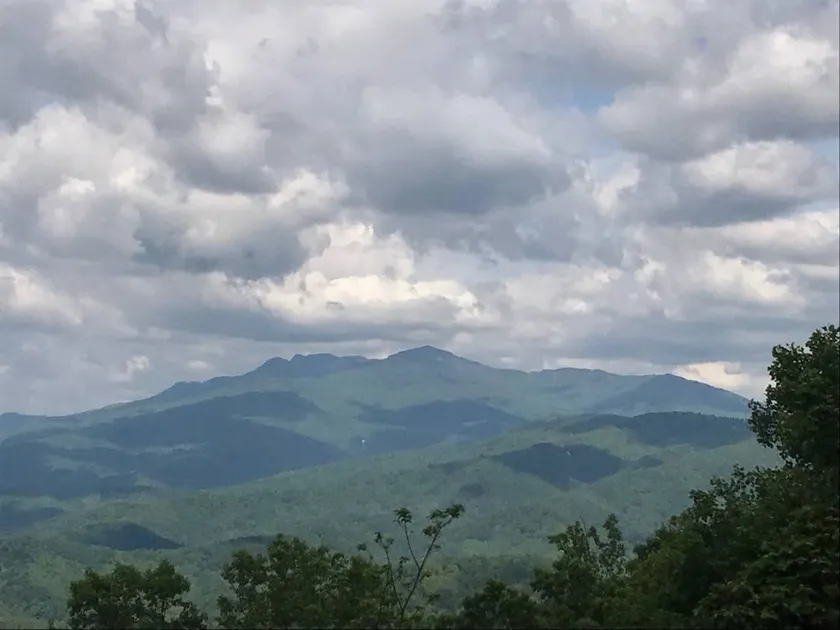 Romantic & Secluded! Blowing Rock, Views, Hot tub - Image 1