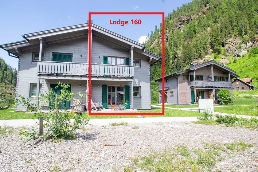 Lodge 160 - Retreat with sauna and lake view - Image 1