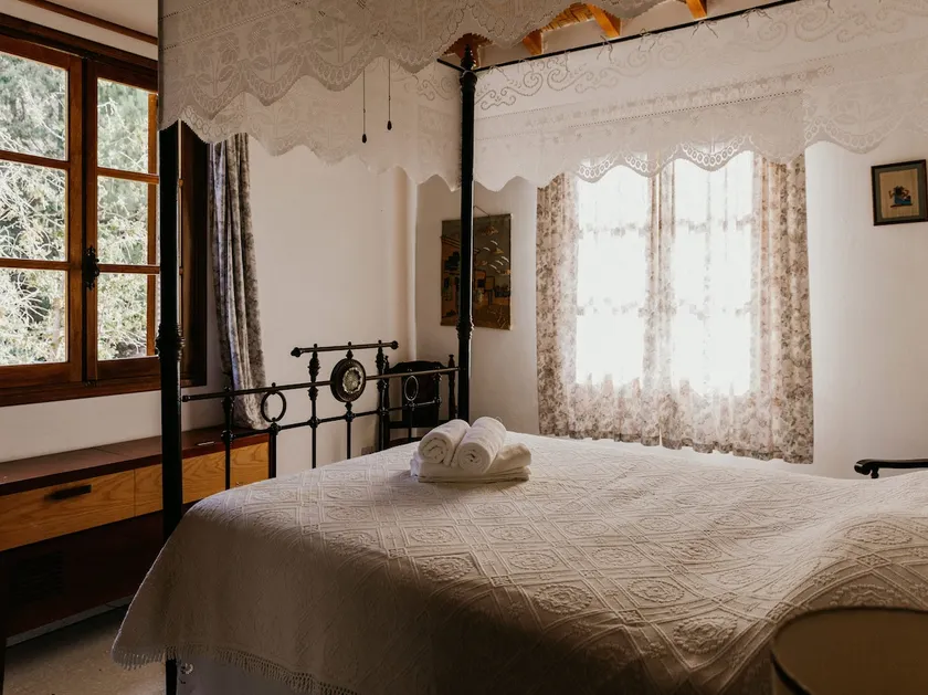 Private Villa, 1km from village square - Image 1