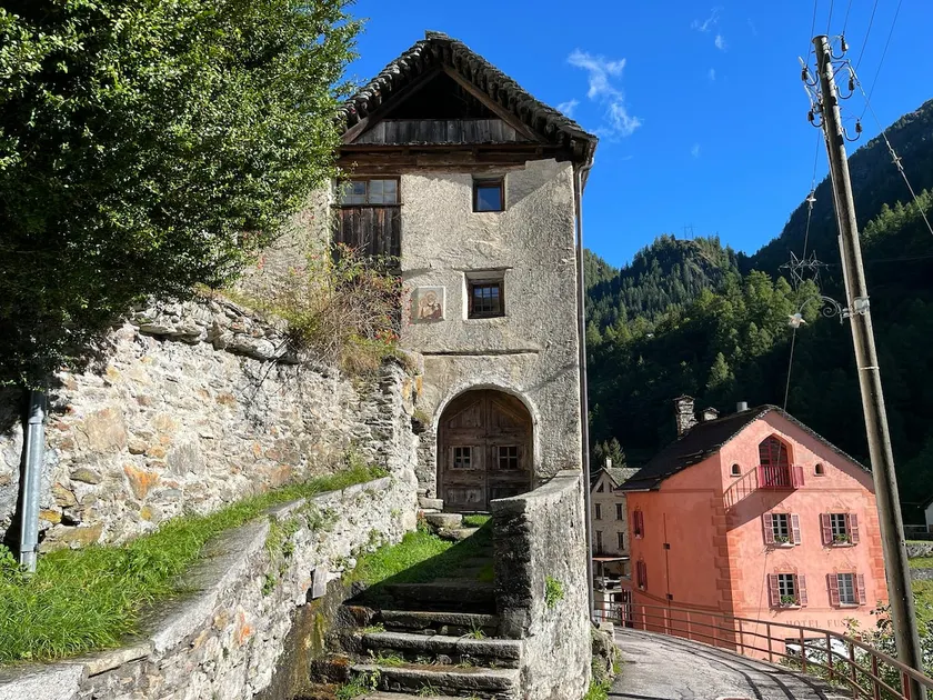 18th century gem in the Maggiatal - Image 1