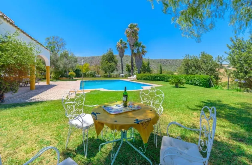 Private Villa Cortijo Sierra y Lago with private swimming pool - Image 1