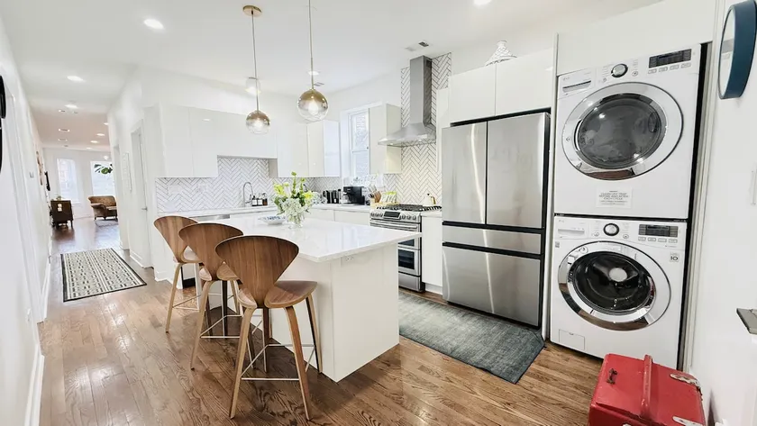 Near 606 Trail | Free Garage Parking | W&D |LUXTEL - Image 1