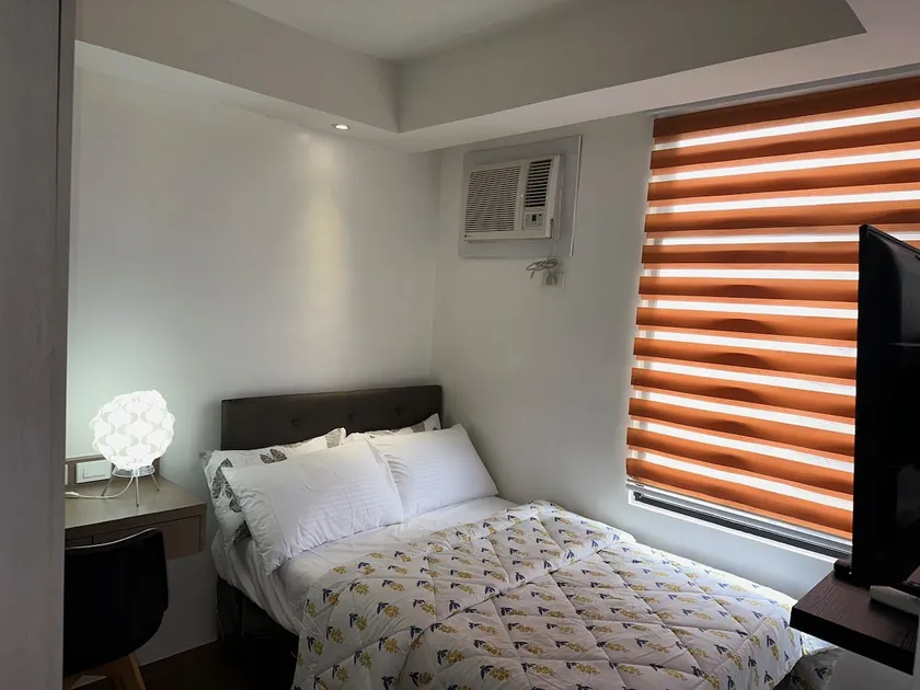 A Home with a view, 1 Bdrm with balcony and Netflix Access - Image 1