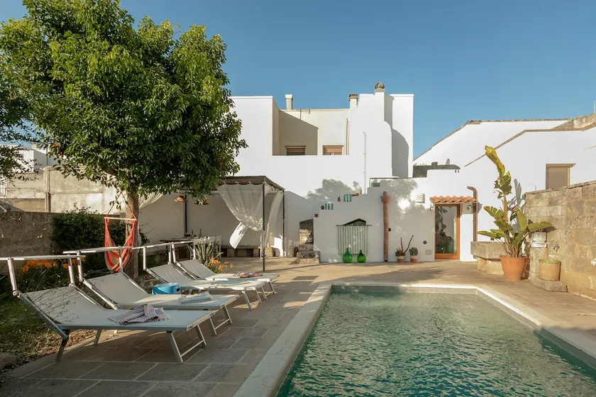 Townhouse with pool in Salento, Puglia - Image 1