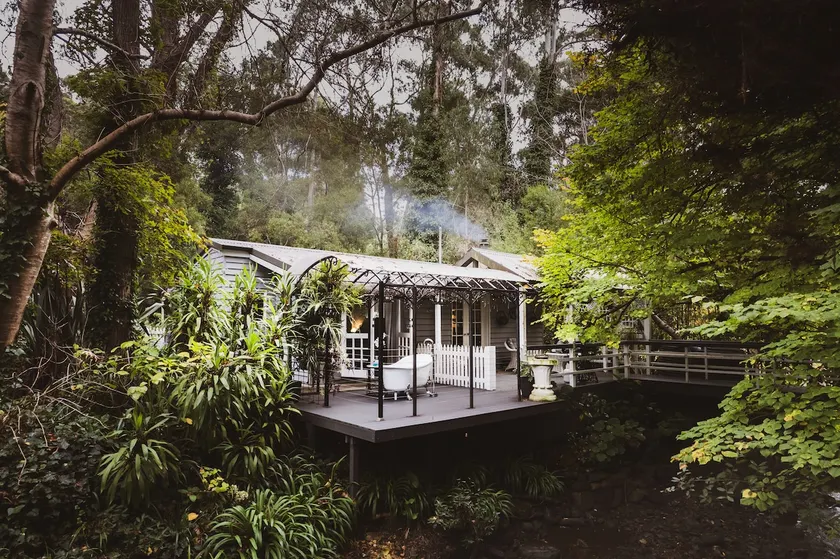 Aldgate Valley Bed and Breakfast - Image 1