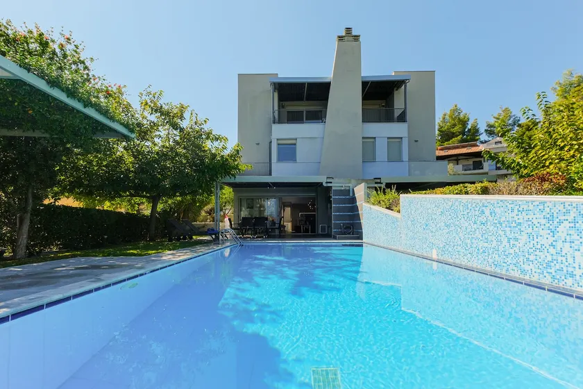 Deluxe Chrousso Pool Villa - Image 1