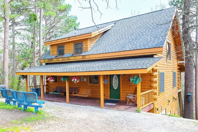 Deer Stand Cabin - Image 1