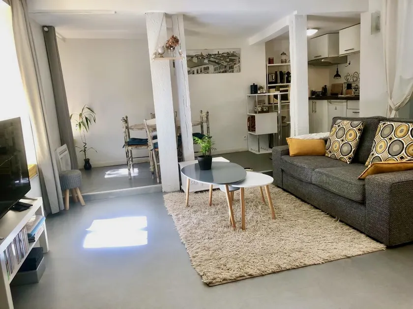 40 m²☘ loft in the historic district of Les Carmes - Image 1