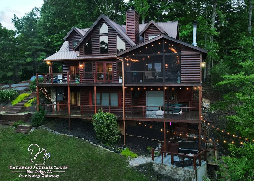 Luxury 5BR Blue Ridge Mtn Cabin • Hot Tub • Pets - Image 1