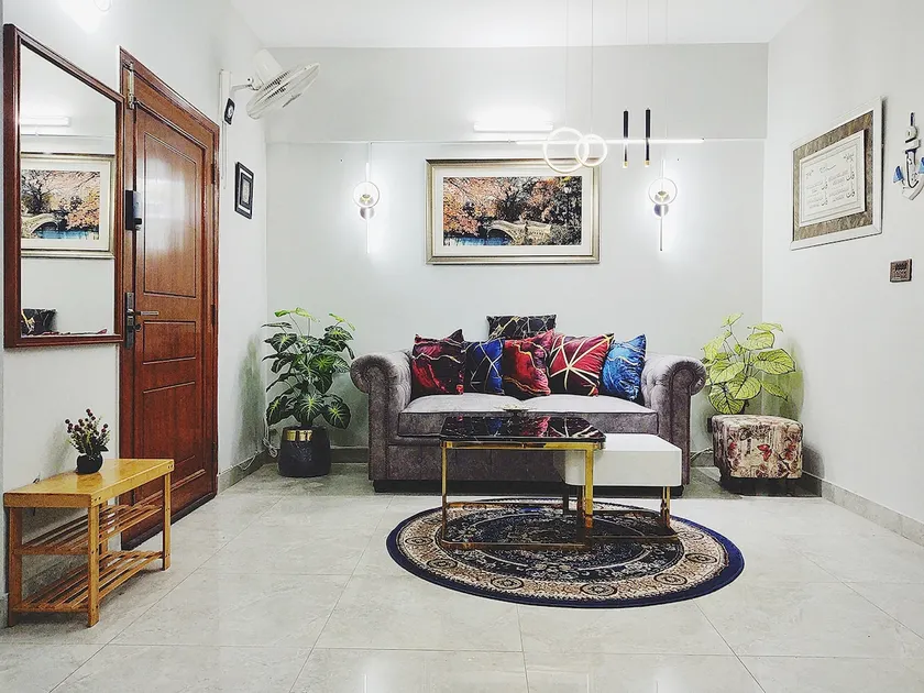 Entire 2 bedroom Apartment in DHA - Image 1