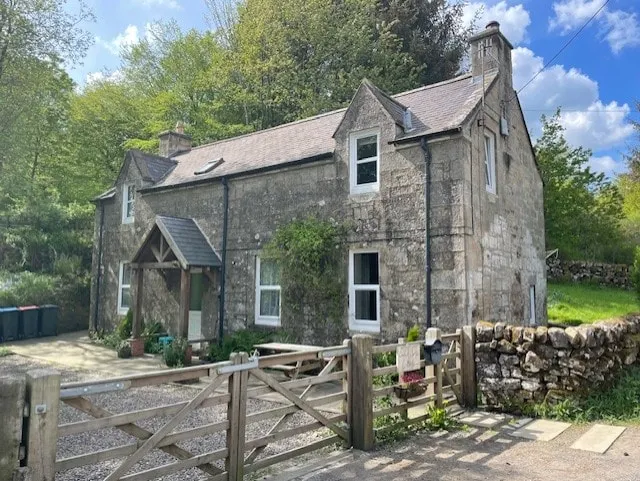 Charm countryside cottage. Relax & enclosed garden - Image 1