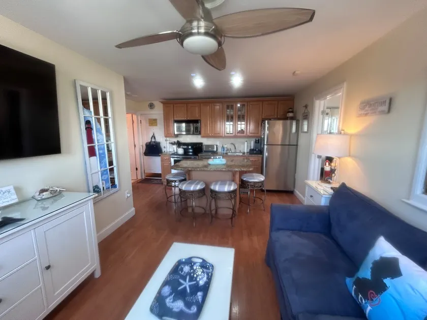 Ship Bottom LBI - 2BR/2BA Condo - Beach Block! - Image 1