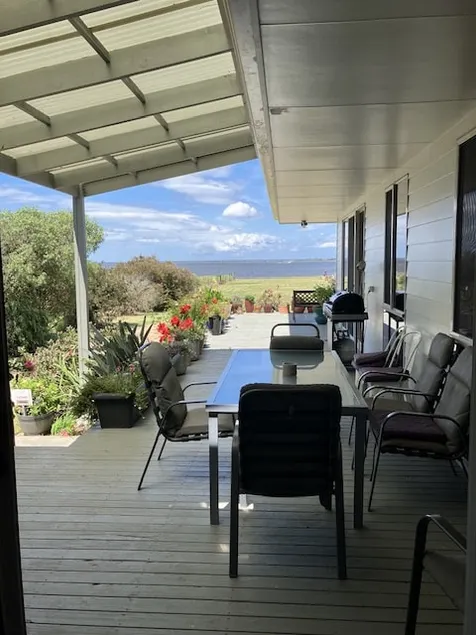 Eagle Bay Views - Image 1