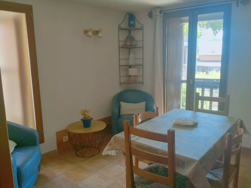 Aubrac Apartment / Gîte de Catusse - Image 1