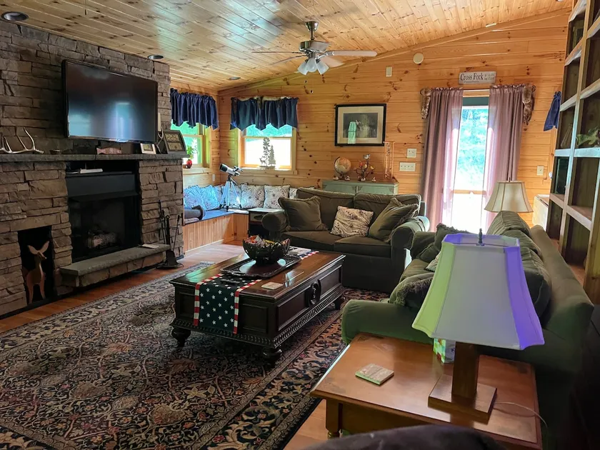 Cross Fork Pine Lodge - 1BR ”Trout's Stream” cabin - Image 1