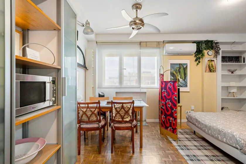Apartment in the center of Madrid's Salamanca neighborhood - Image 1