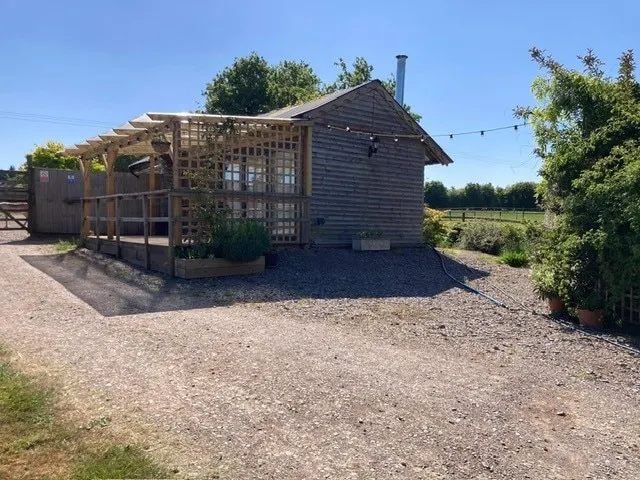 Lavender Lodge at The Cotswold Reindeer Herd - Image 1