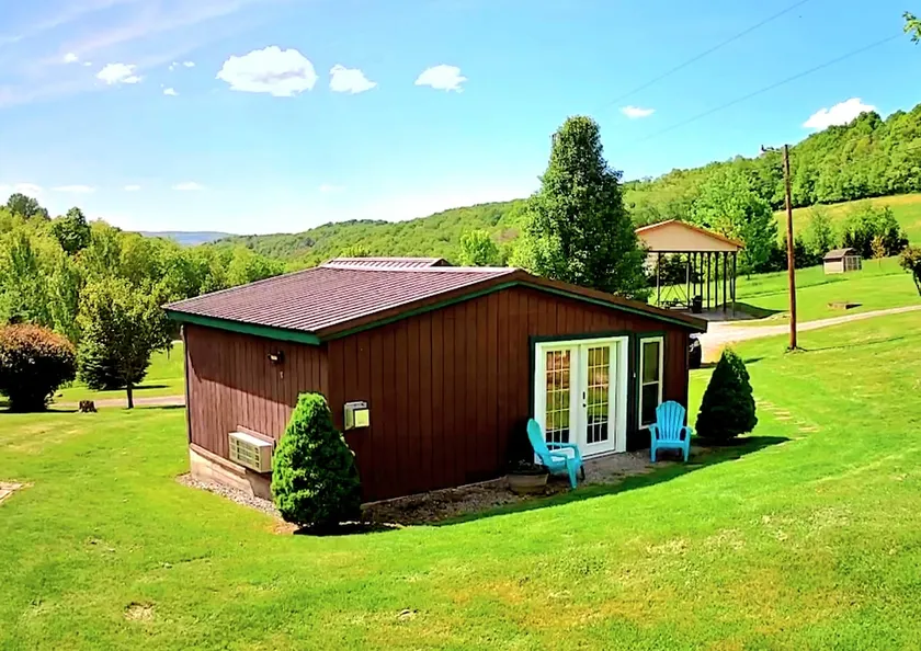 Byre Bungalow - Landurlaub, immer noch in der Nähe von Yough, Fallingwater und Ski Resorts - Image 1