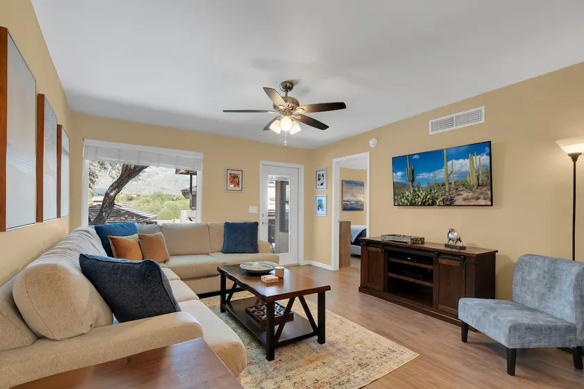 Lovely Quiet Condo at the Greens/Spa/Pool! - Image 1