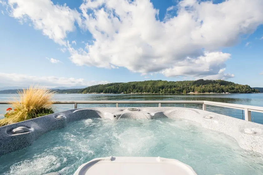 Walls of Glass Hood Canal Vacation Rental (#1) - Image 1