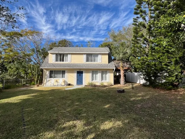 Cottage Dolphin View Loft - Image 1