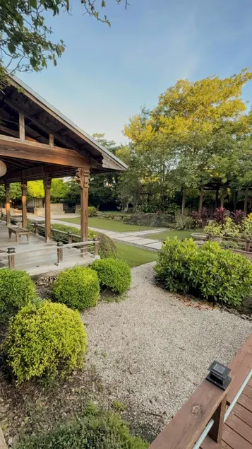 Sukiya Retreat: Peaceful Garden Stay in Miami - Image 1