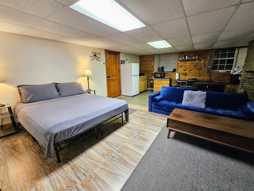 Cozy Garden 2-Bed Full Amenities @ Downtown Albany - Image 1