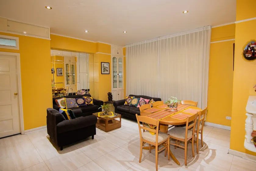 GREAT apt @ heart of main square (Lima downtown) - Image 1