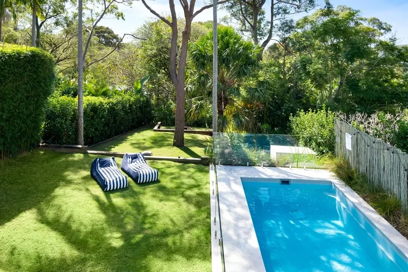 500 M from the beach with heated pool - Image 1