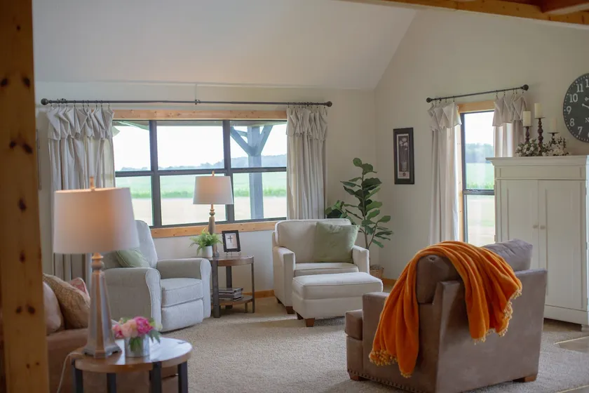 Quiet Country Chalet - Image 1