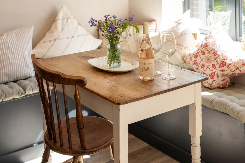 Cosy retreat in the heart of Herts countryside - Image 1