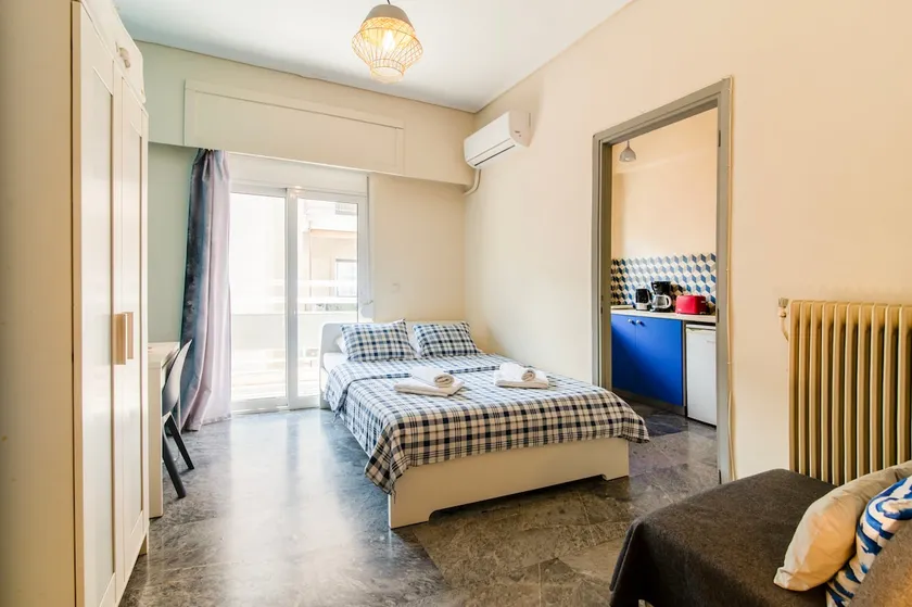 A9 Studio@ heart of Neapoli. Luminous & Acropolis - Image 1