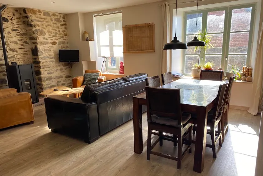 Warm, quiet cottage, close to tourist sites - Image 1
