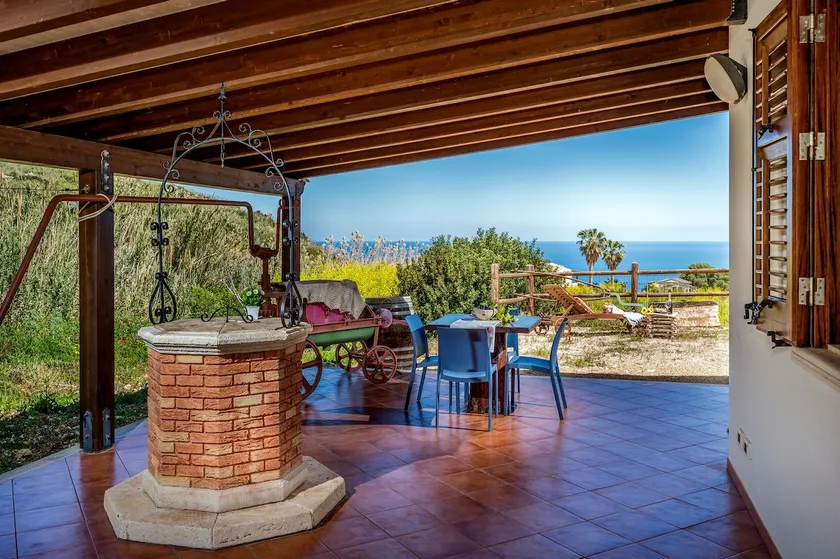 Villa Elena vicino la Riserva naturale dello Zingaro - Image 1