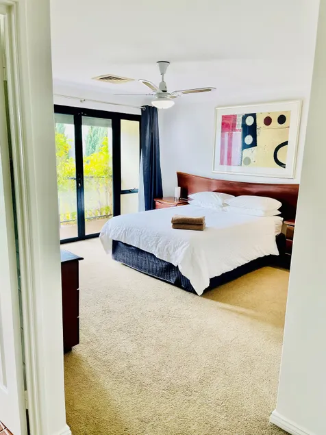 3 bed 3 bath - Super Spacious Villa - Image 1