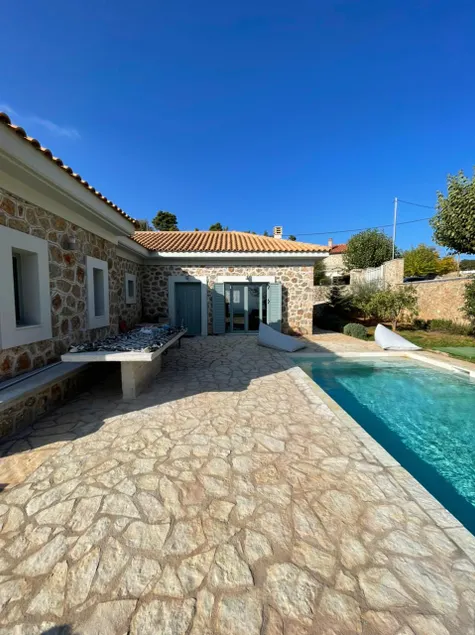 Villa Serenis - Image 1