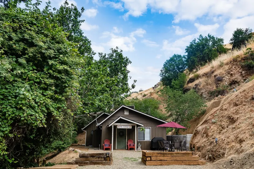 The Cottage at South Fork - Image 1