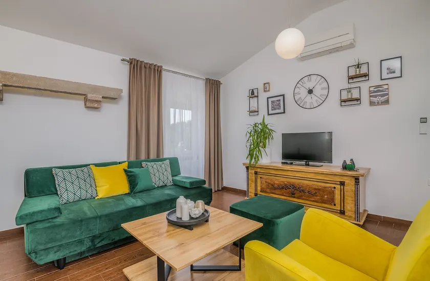 Apartment Marina - Image 1