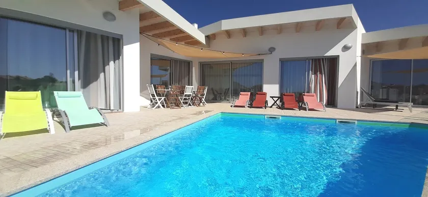 Nira Beach House Eleganza e Fascino esclusiva piscina e vista mare - Image 1
