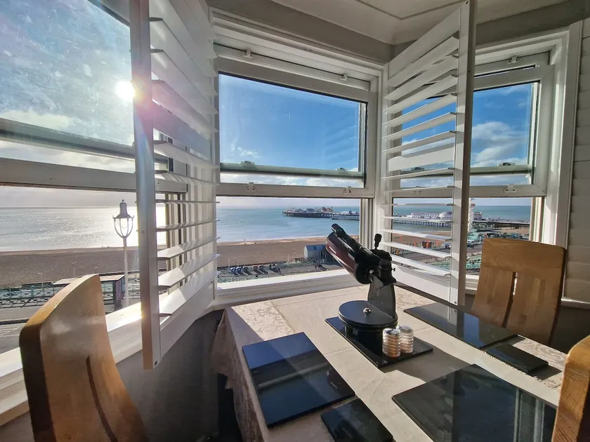 Panoramic Sea Views, Central Seafront Location, Private Parking Space Off Street - Image 1