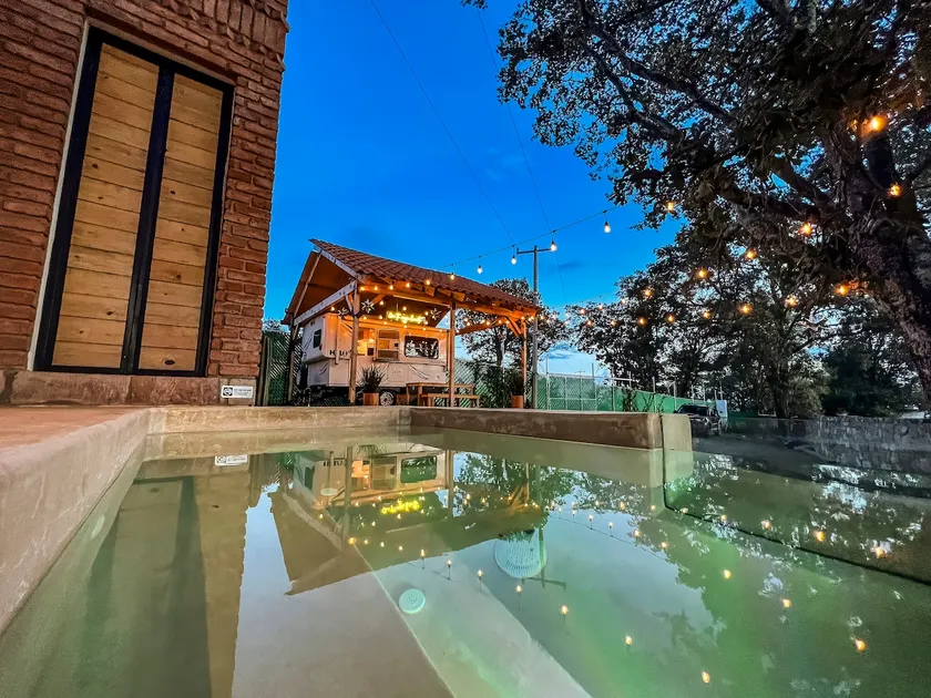 Intimate retreat with private Jacuzzi and total nature - Image 1